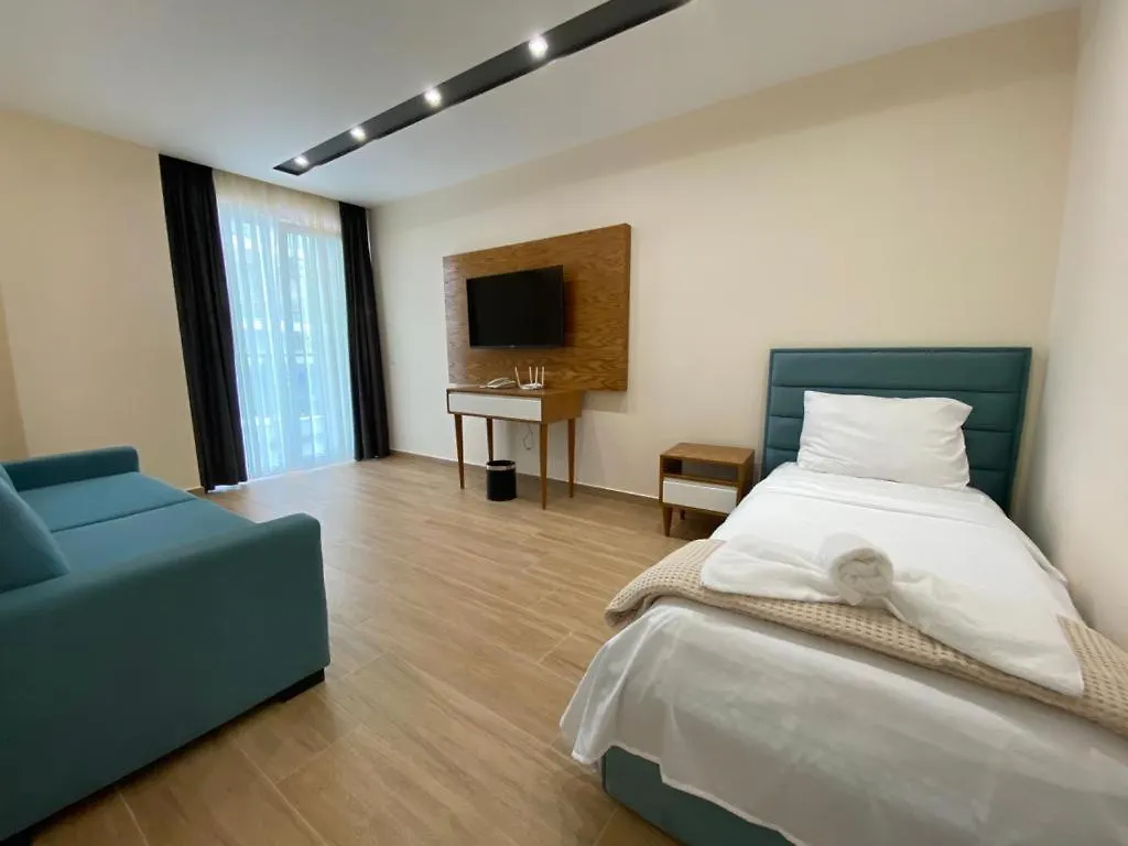 ****  Milenium Hotel Shëngjin Albania